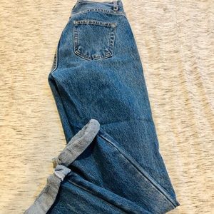 Brandy MelvilleJGALT high-waisted boyfriend jeans